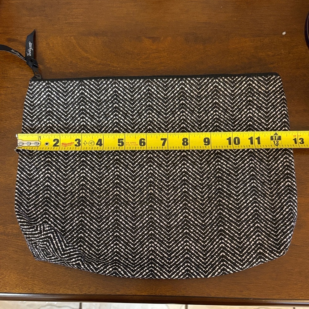 Thirty-One Black and White Zigzag Cosmetic Case